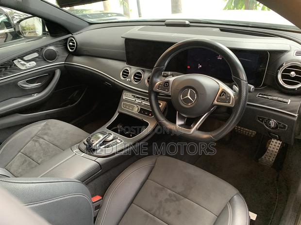 Mercedes-Benz E250 2018 Off white