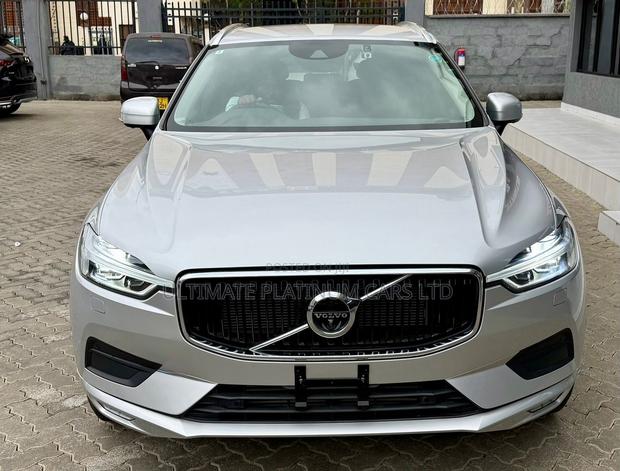 Volvo XC60 T5 R-Design AWD 2019 Silver