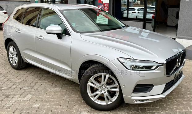 Volvo XC60 T5 R-Design AWD 2019 Silver