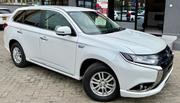 Mitsubishi Outlander 2.0 PHEV AWD 2018 White for sale