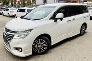 Nissan Elgrand 2018 White for sale