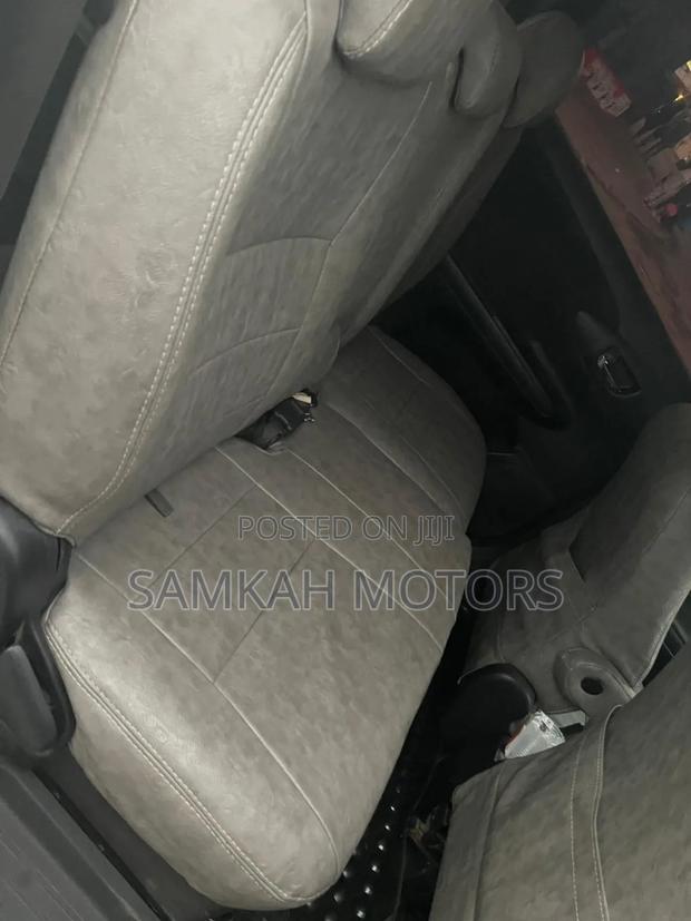 Toyota Wish 2014 White
