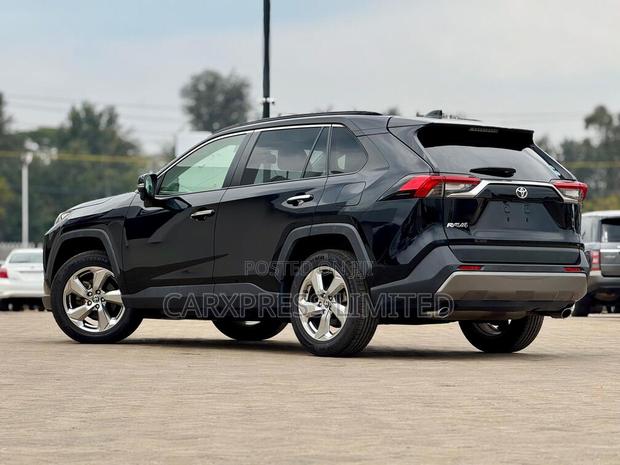 Toyota RAV4 2019 Black