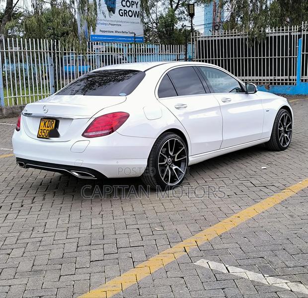 Mercedes-Benz C350 C350e Hybrid RWD 2017 Pearl