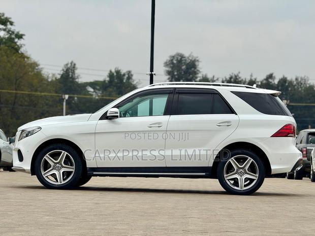 Mercedes-Benz GLE-Class 2018 White