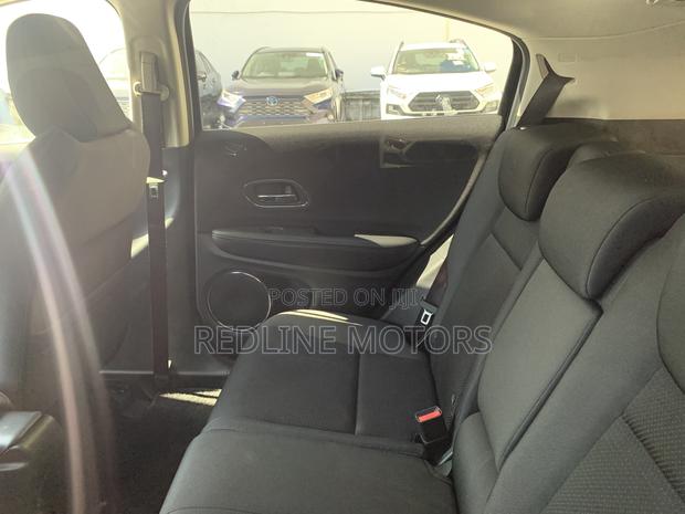Honda Vezel 1.5 Hybrid 4WD 2018 Black