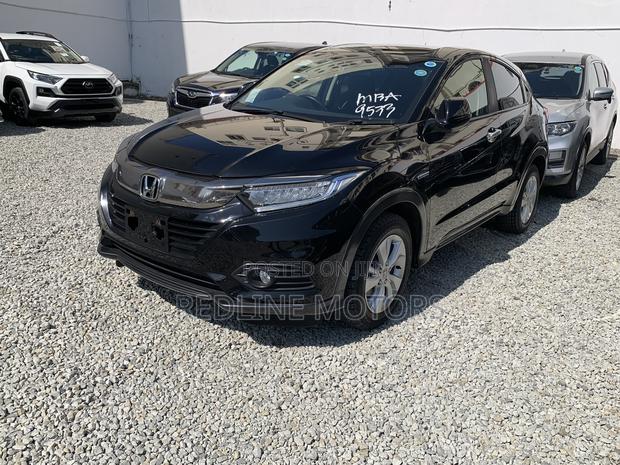 Honda Vezel 1.5 Hybrid 4WD 2018 Black