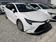 Toyota Corolla L (1.8L 4cyl 2A) 2018 Off white for sale