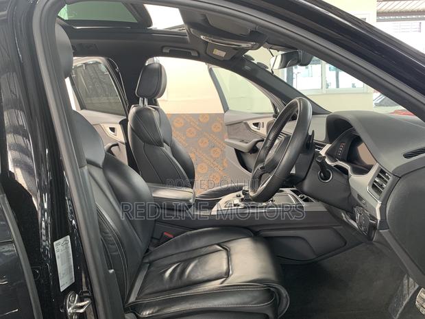 Audi Q7 3.0T Premium AWD quattro 2018 Black