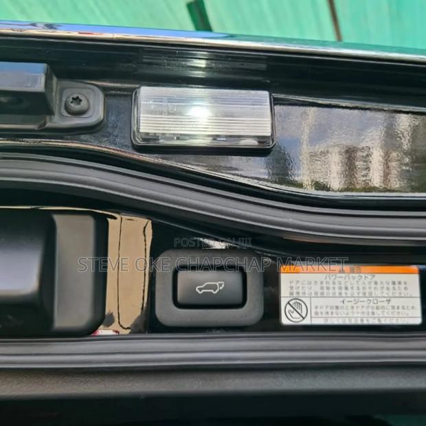 Toyota Land Cruiser 4.6 V8 ZX 2018 Purple
