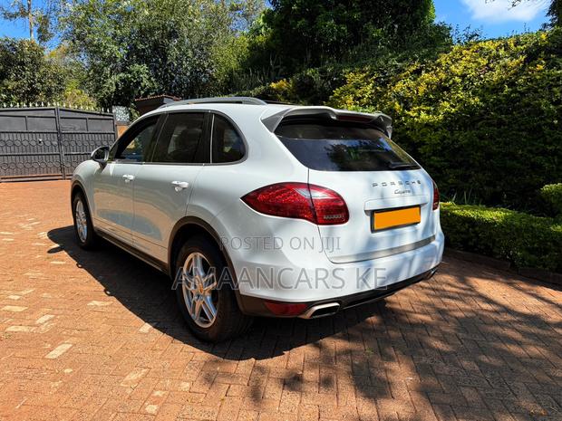 Porsche Cayenne 4dr SUV AWD (3.6L 6cyl 6M) 2014 White
