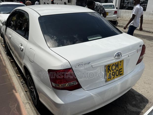Toyota Axio 1.5 X 2WD 2010 White