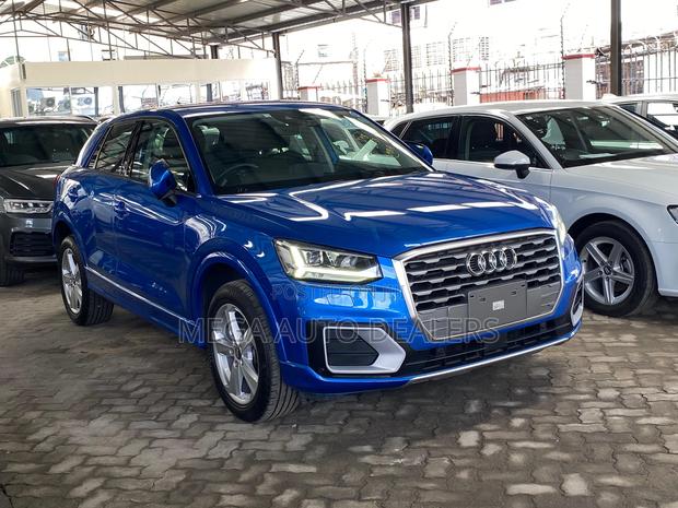 Audi Q2 2019 Blue