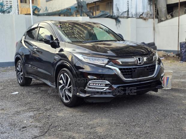 Honda Vezel 1.5 Hybrid 2WD 2018 Black