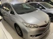 Toyota Wish 2018 Silver for sale