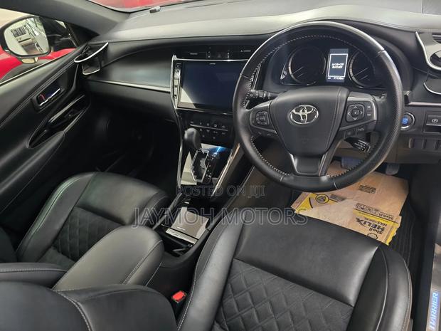 Toyota Harrier 2019 Black