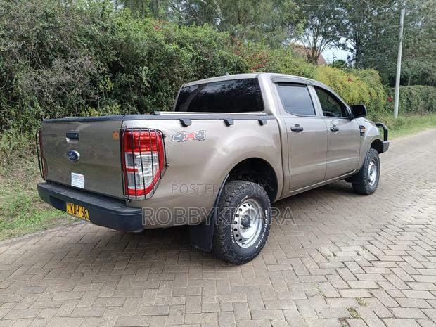 Ford Ranger Wildtrak 2021 Gray