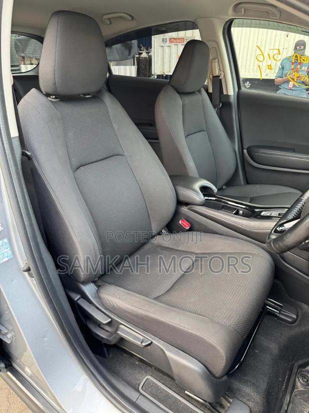 Honda Vezel 2019 Gray