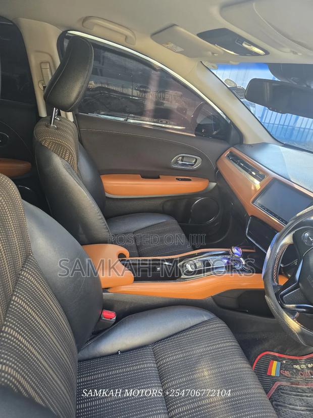 Honda Vezel 2016 Blue