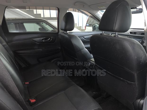 Nissan X-Trail 2.0 Petrol AWD 2018 Red
