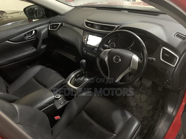 Nissan X-Trail 2.0 Petrol AWD 2018 Red