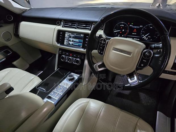 Land Rover Range Rover Vogue 2016 Gray