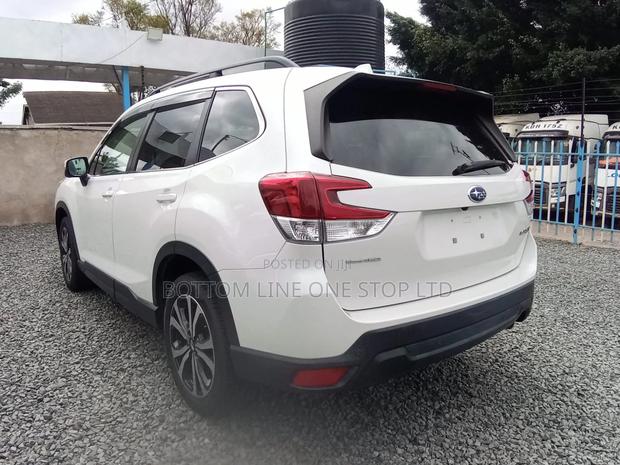Subaru Forester 2019 White