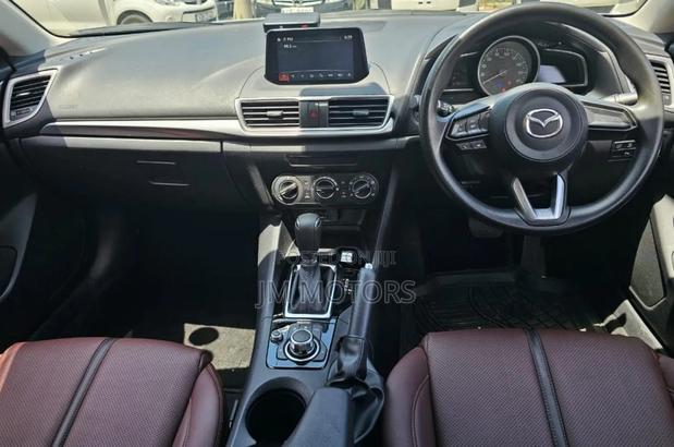 Mazda Axela 2019 White