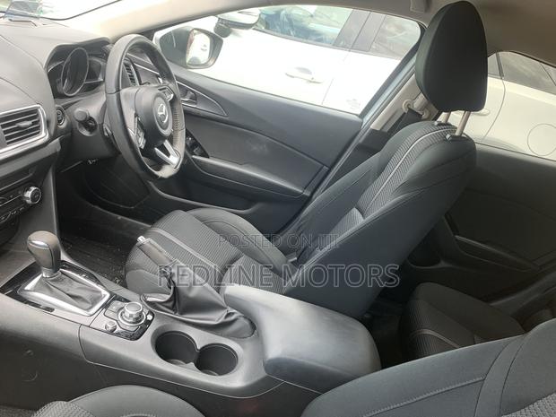 Mazda Axela 2018 Silver