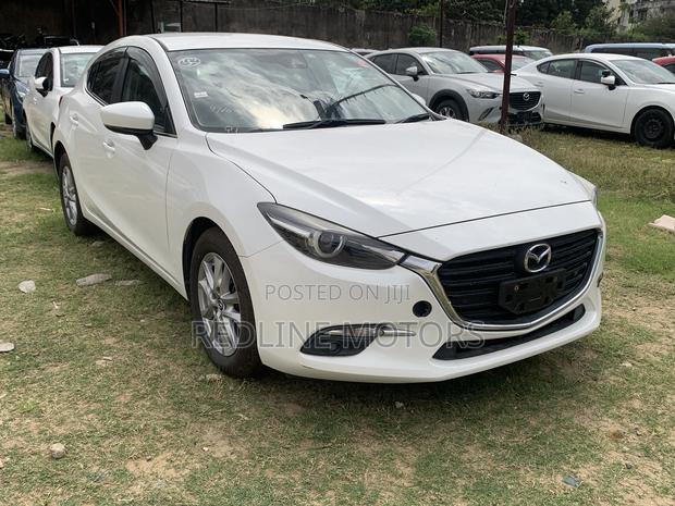 Mazda Axela 2018 Off white