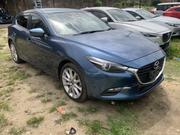 Mazda Axela 2018 Blue for sale
