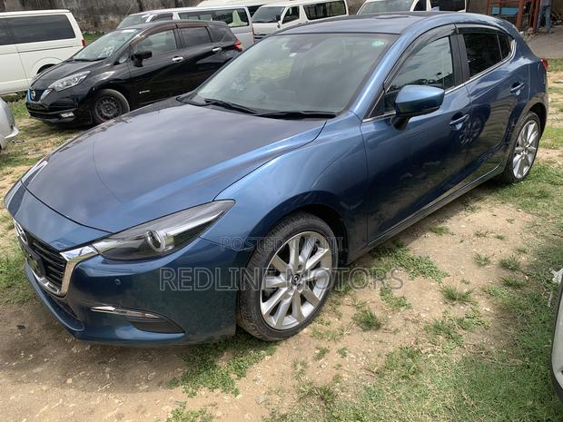 Mazda Axela 2018 Blue