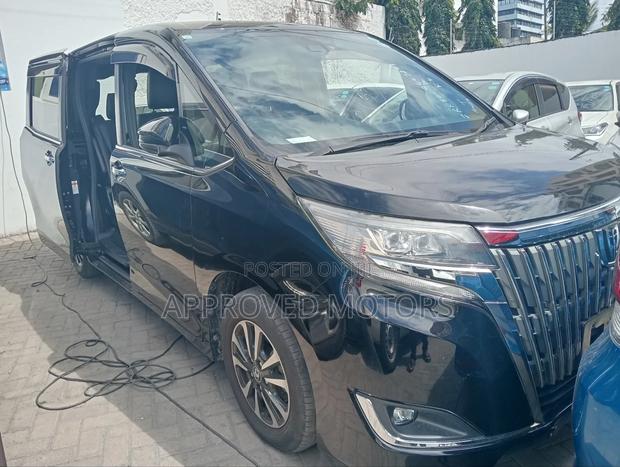 Toyota Esquire 2019 Black