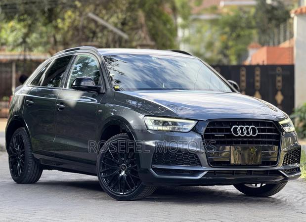 Audi Q3 2018 Gray