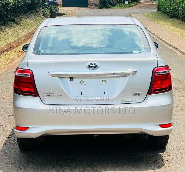 Toyota Axio 2018 Silver