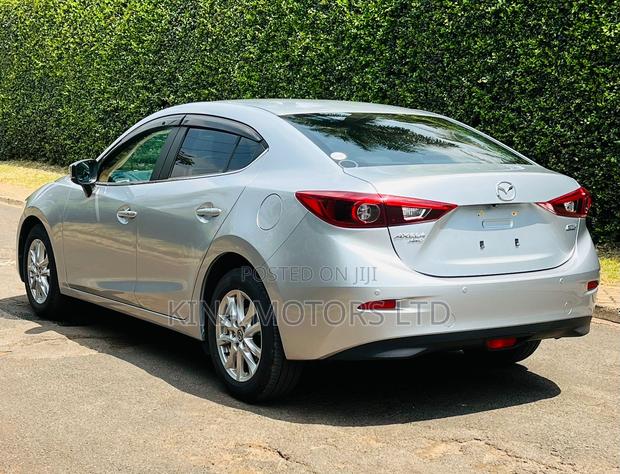 Mazda Axela 2018 Silver