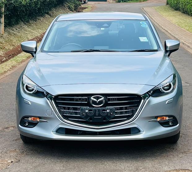 Mazda Axela 2018 Silver