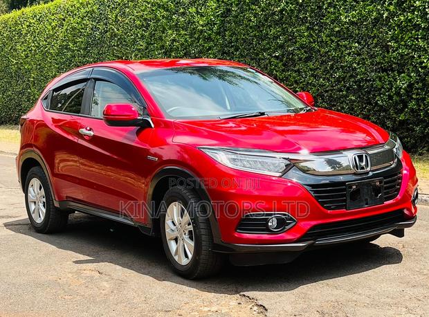Honda Vezel 1.5 Hybrid 4WD 2018 Red