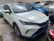 Toyota Harrier 2021 White for sale