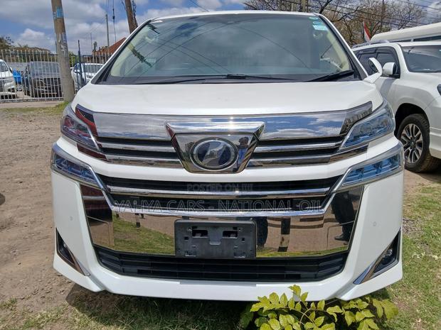 Toyota Vellfire 2019 Pearl