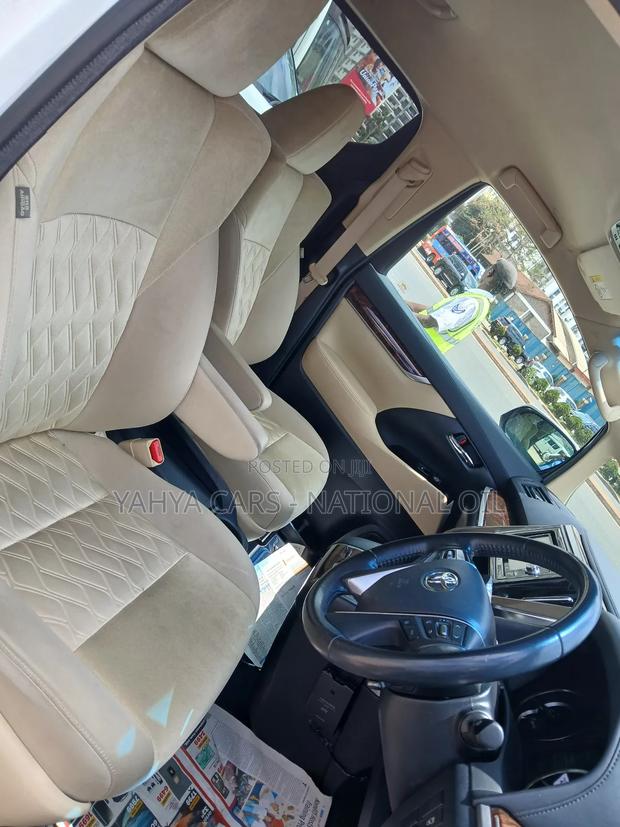 Toyota Vellfire 2019 Pearl