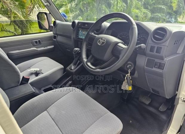 Toyota Land Cruiser 2024