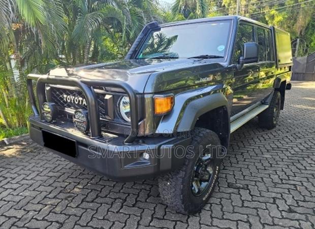 Toyota Land Cruiser 2024 Black