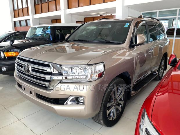 Toyota Land Cruiser 4.6 V8 ZX 2018