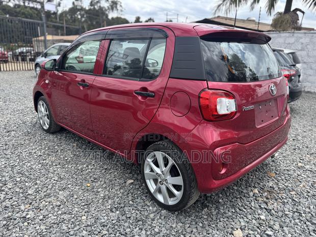 Toyota Passo 2019 Red