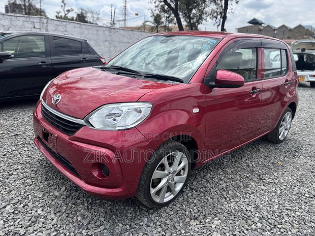 Toyota Passo 2019 Red