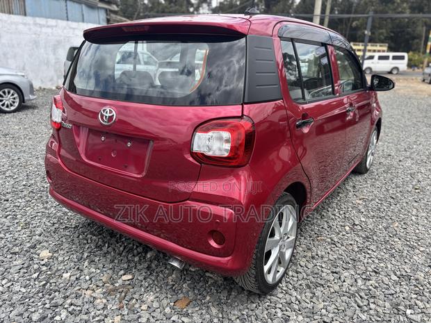 Toyota Passo 2019 Red