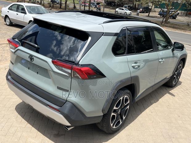 Toyota RAV4 Adventure 2019 Gray