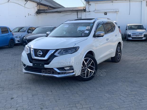 Nissan X-Trail 2.0 Petrol AWD 2018 Pearl