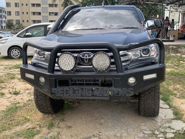 Toyota Hilux Revo Double Cab Deisel 2.8 RWD 2018 Black